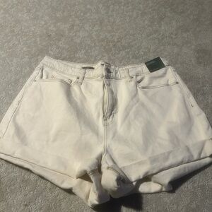 Universal Thread Cream High-Rise Denim Shorts